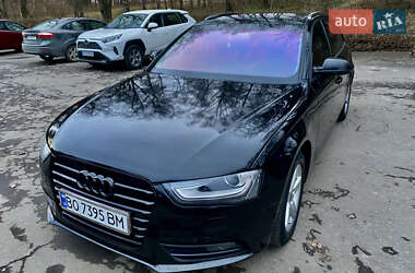 Универсал Audi A4 2012 в 