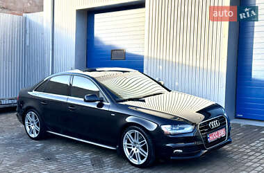 Седан Audi A4 2012 в Рівному