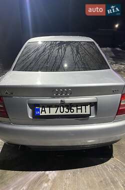 Седан Audi A4 1997 в Калуше