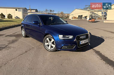 Універсал Audi A4 2014 в 