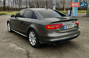 Седан Audi A4 2013 в Мене