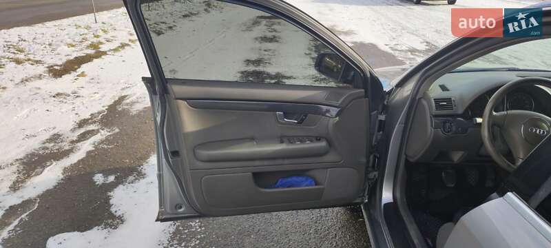 Універсал Audi A4 2003 в Коломиї