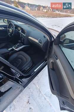 Седан Audi A4 2013 в Луцьку