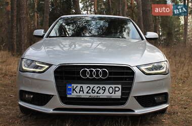 Седан Audi A4 2013 в Києві