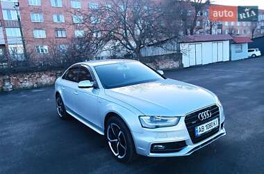 Седан Audi A4 2013 в 