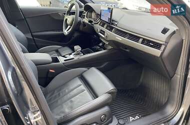 Седан Audi A4 2023 в 