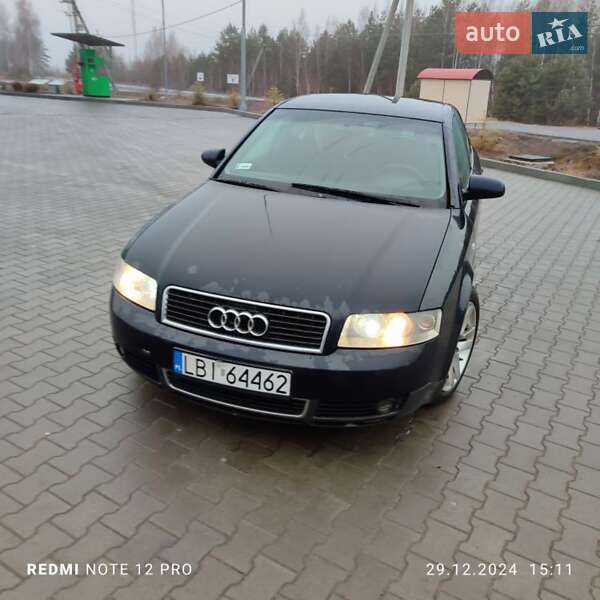 Седан Audi A4 2001 в Сарнах