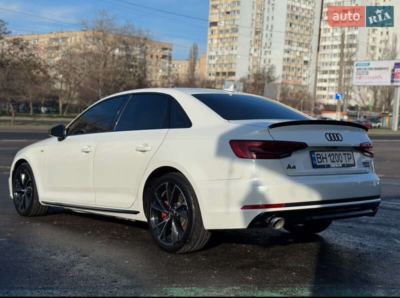 Седан Audi A4 2016 в Одессе