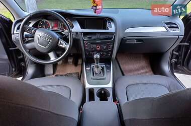 Седан Audi A4 2011 в Славуте