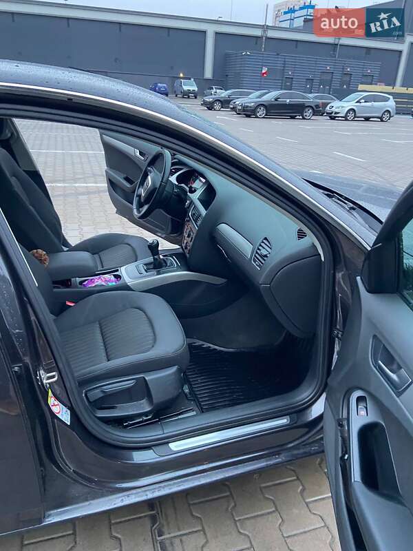 Седан Audi A4 2008 в Києві фото 11 Седан Audi A4 2008 в Києві