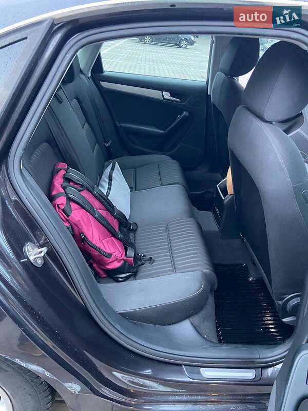 Седан Audi A4 2008 в Києві фото 26 Седан Audi A4 2008 в Києві