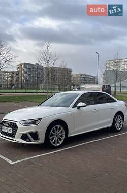 Audi A4 2021