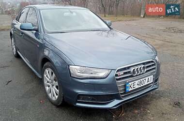 Седан Audi A4 2015 в Днепре