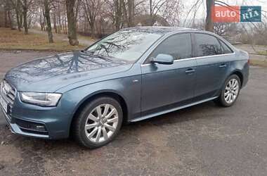 Седан Audi A4 2015 в Днепре