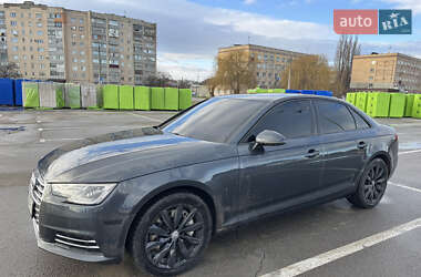 Седан Audi A4 2016 в Кам'янець-Подільському