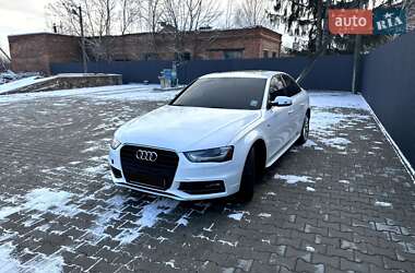 Audi A4 2014