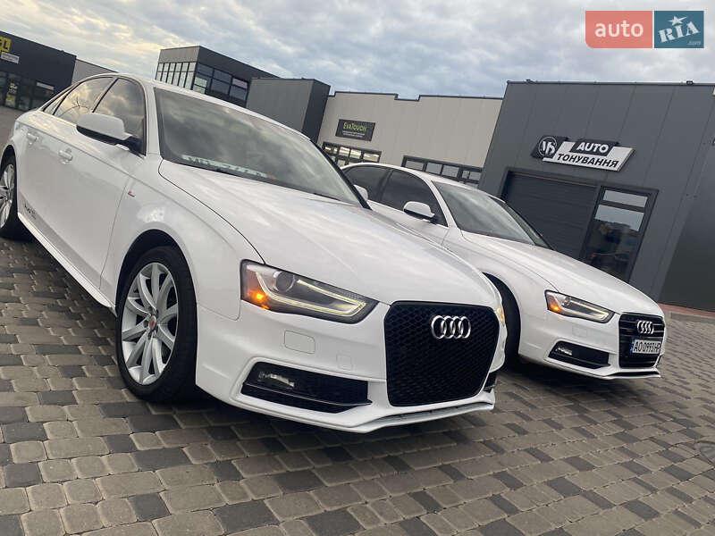 Седан Audi A4 2014 в Мукачево