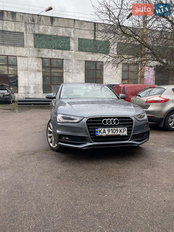 Седан Audi A4 2014 в Броварах