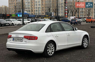 Седан Audi A4 2012 в Києві