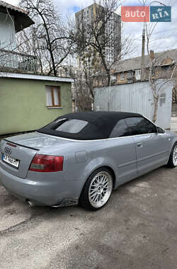 Кабріолет Audi A4 2004 в Києві