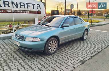 Седан Audi A4 1998 в 