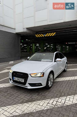 Седан Audi A4 2013 в Киеве