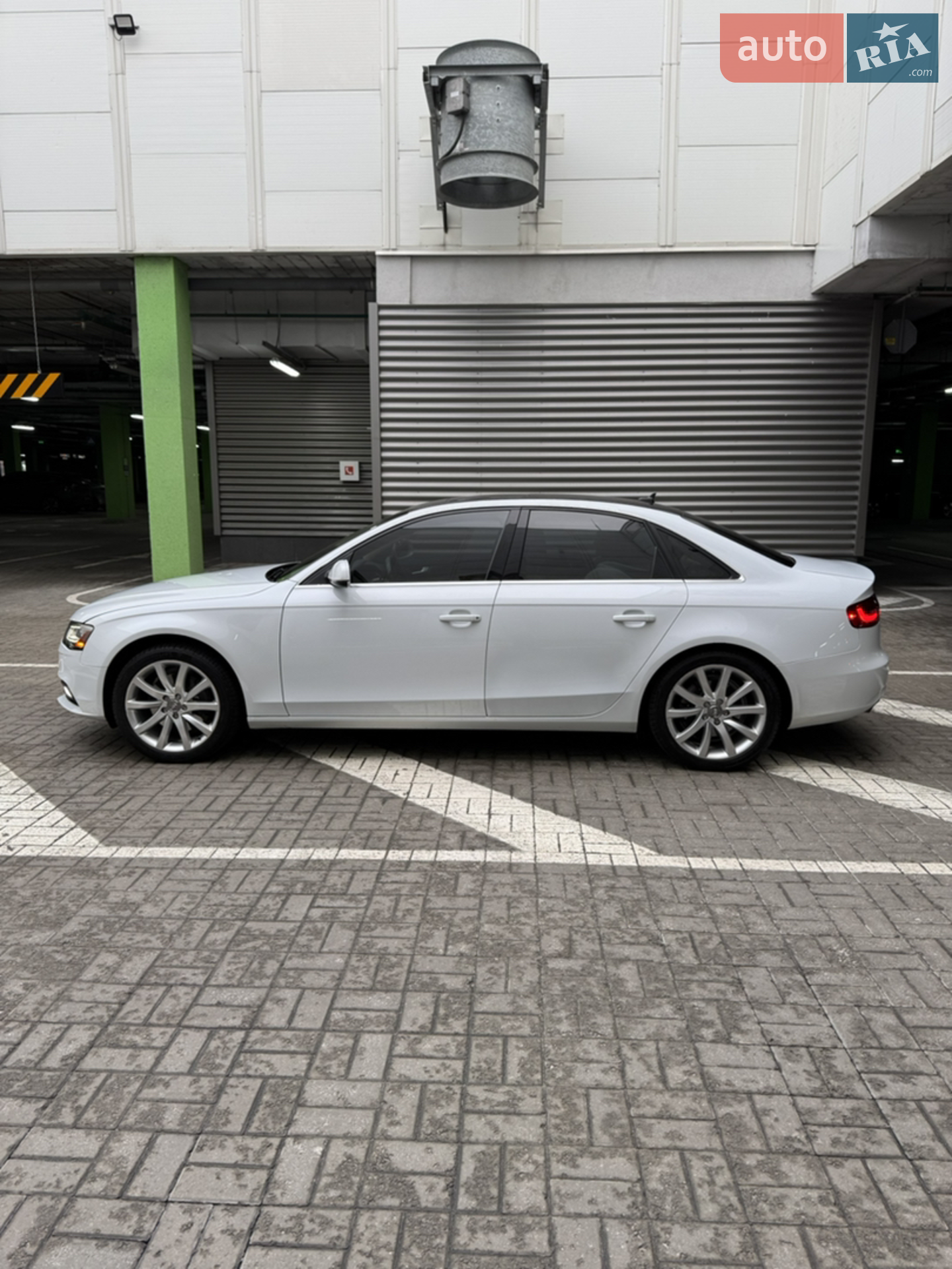 2013 Audi A4 - мініатюра 9