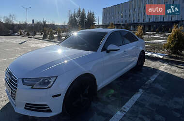 Седан Audi A4 2016 в 