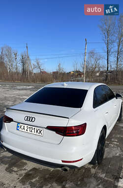 Седан Audi A4 2016 в 