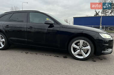 Универсал Audi A4 2019 в 