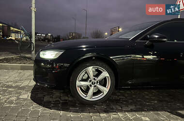 Универсал Audi A4 2019 в 