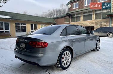 Седан Audi A4 2010 в Черновцах