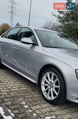 Седан Audi A4 2014 в Брацлаве