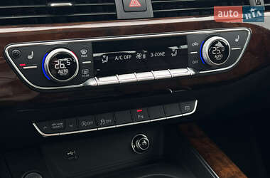 Седан Audi A4 2018 в 