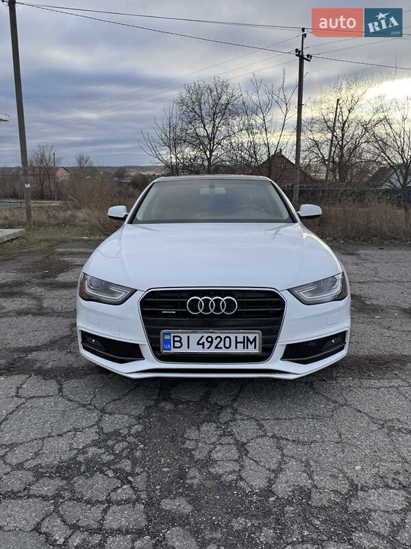 Седан Audi A4 2014 в Полтаве