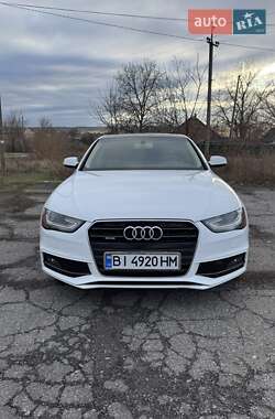 Седан Audi A4 2014 в Полтаві