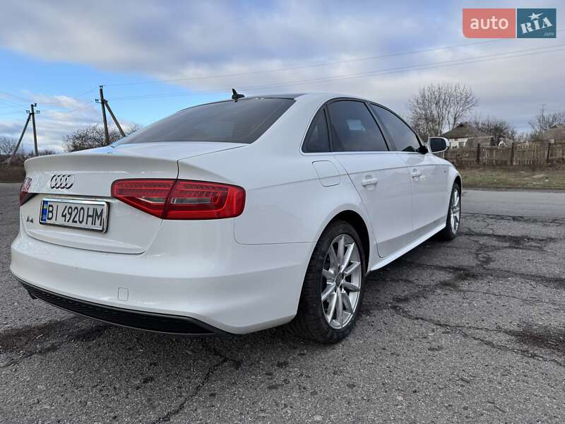 Седан Audi A4 2014 в Полтаве