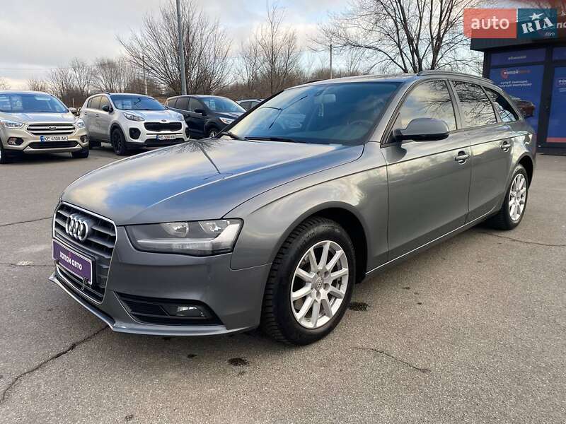 Універсал Audi A4 2015 в Дніпрі