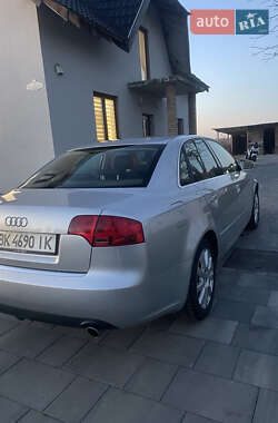 Седан Audi A4 2006 в Луцке