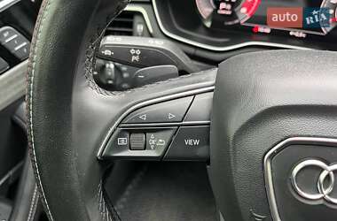 Седан Audi A4 2021 в 