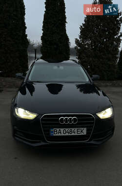 Універсал Audi A4 2012 в 