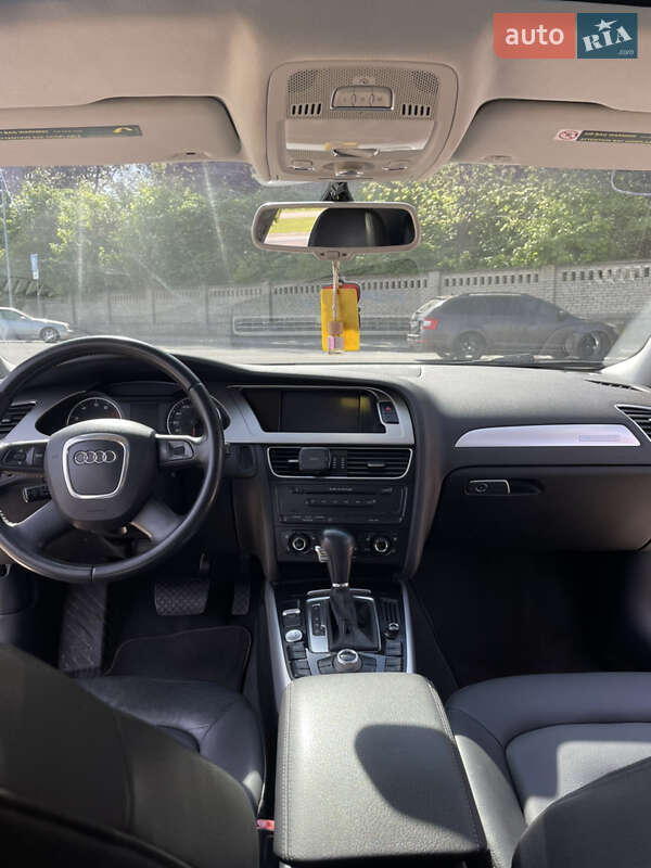 Седан Audi A4 2008 в Виннице