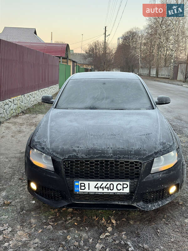 Седан Audi A4 2011 в Миргороде