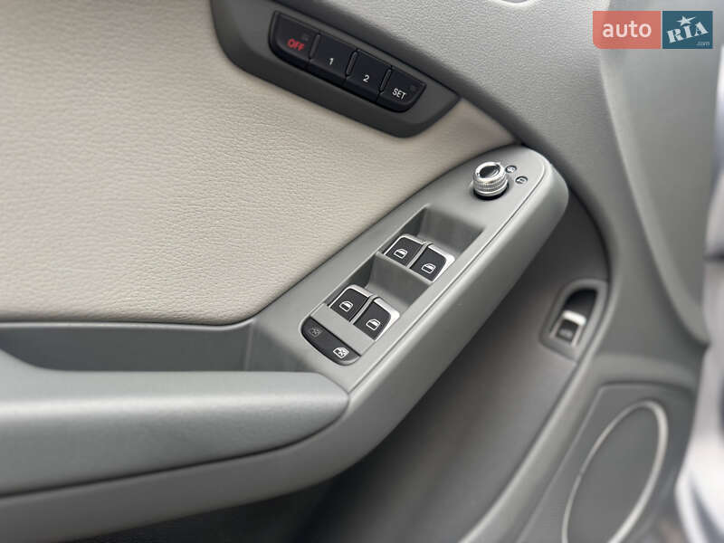 Седан Audi A4 2015 в Києві