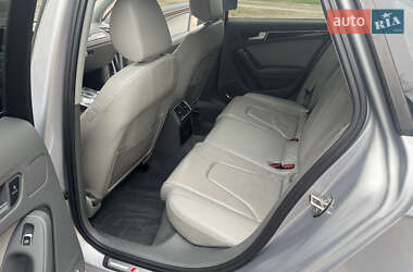 Седан Audi A4 2015 в 