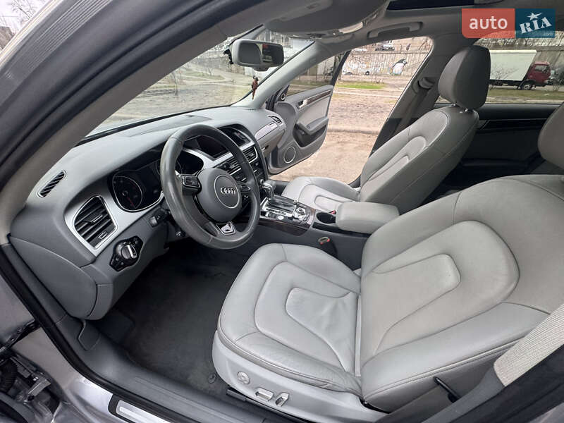 Седан Audi A4 2015 в Києві