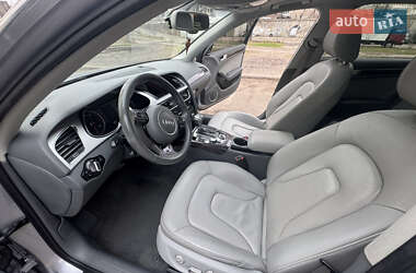 Седан Audi A4 2015 в 