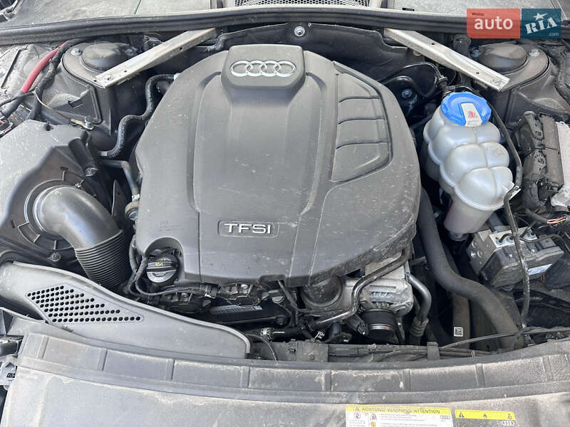 Седан Audi A4 2018 в Харкові