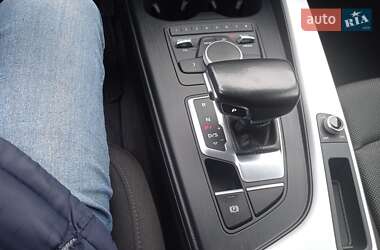 Универсал Audi A4 2018 в 