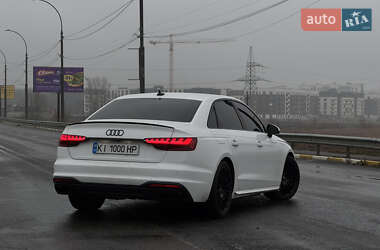 Седан Audi A4 2022 в Бучі